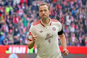 记者：凯恩重申转会传闻是无稽之谈，他根本没考虑过离开拜仁